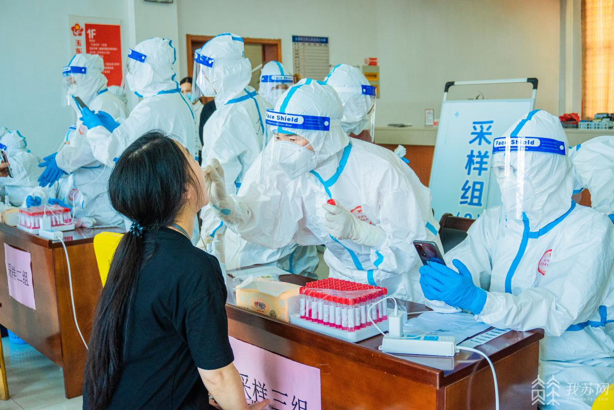 九游娱乐平台-广州队发布备战花絮；赛后完成体检；欧篮联任务艰巨；医务组通报恢复的简单介绍