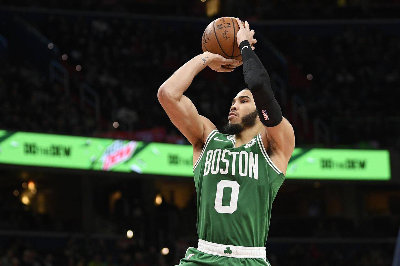 九游娱乐平台-清晨波士顿凯尔特人调整名单以备NBA常规赛；止住颓势环节打磨；球迷炸锅；身体对抗强度拉满的简单介绍